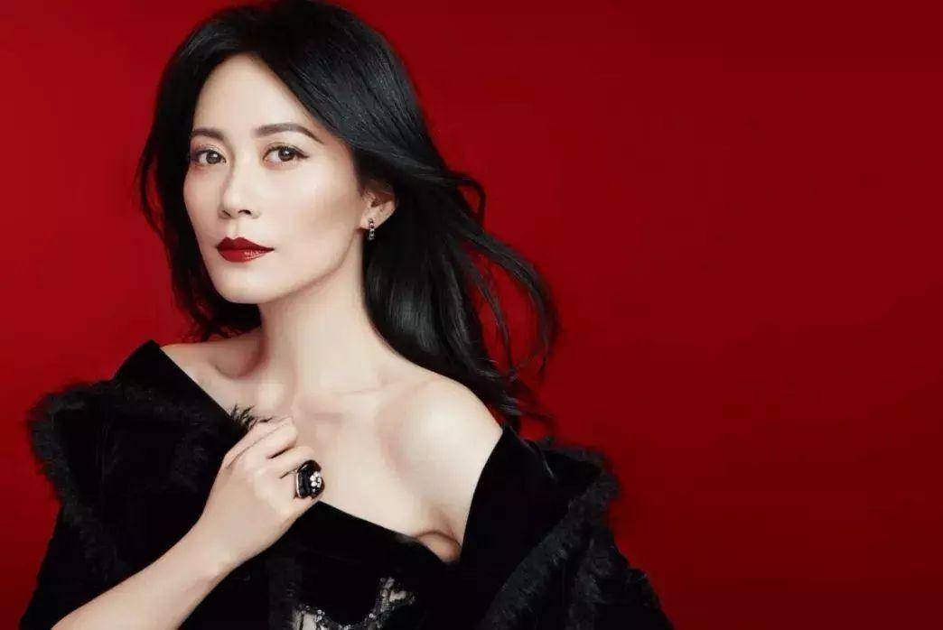 百雀羚水嫩倍现面霜适合什么皮肤,美肤宝百雀羚珀莱雅哪个好