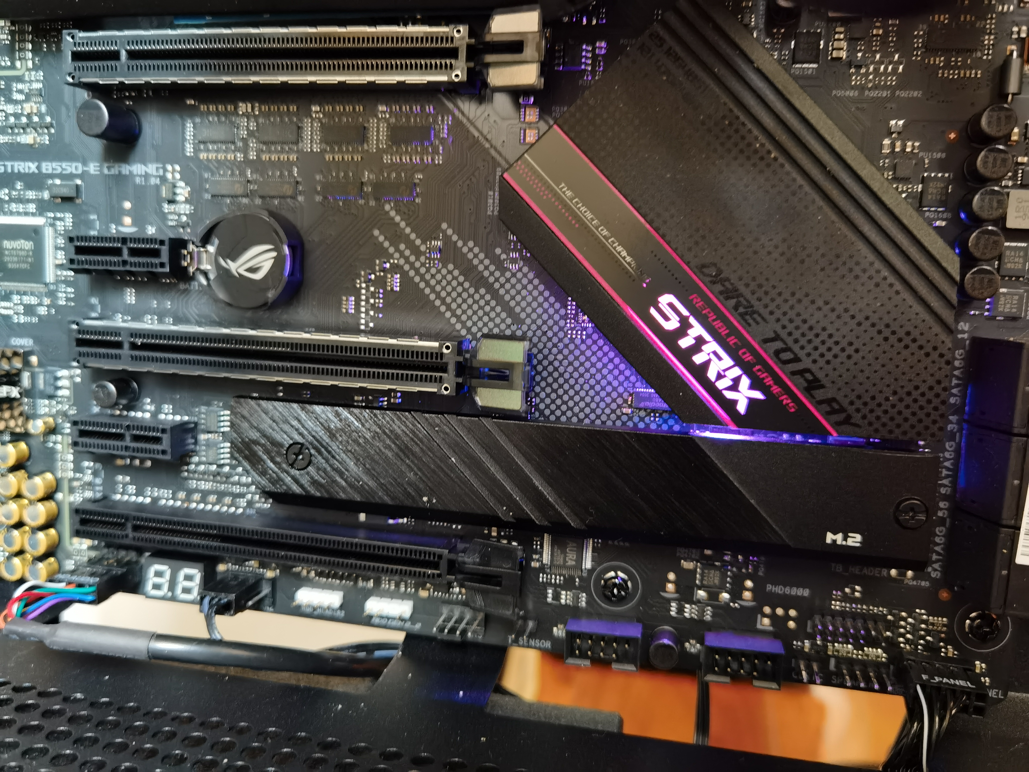 华硕strixb550-fgaming,华硕strixb550xe