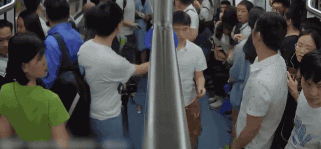 马蓉最近的直播事件,马蓉直播被骂照片