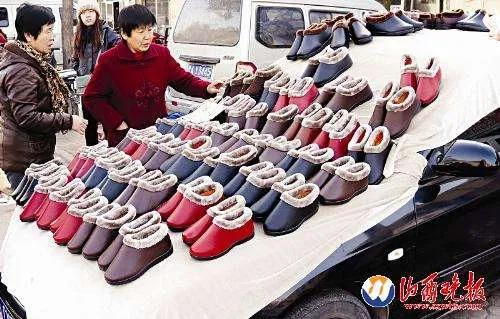 五菱荣光新卡双排地摊车,目前五菱荣光最便宜的车型