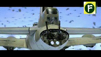 b-17撞机坠毁,b17机腹炮塔工作原理