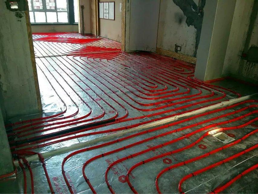 地暖软管是什么材质,白色地暖管是什么材质