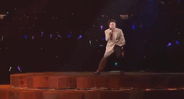 许冠杰陈奕迅视频,陈奕迅许冠杰