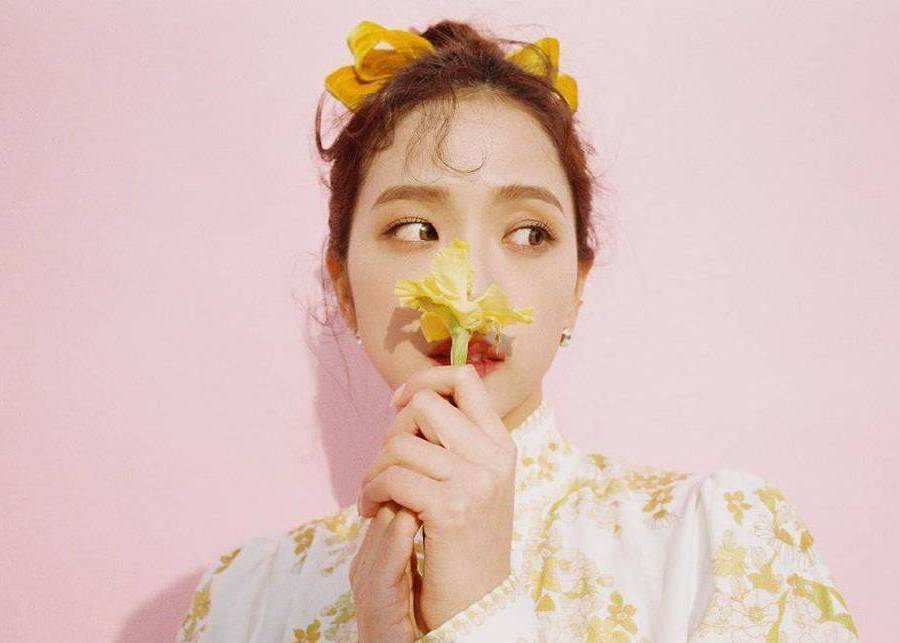 鞠婧祎金智秀蝴蝶结,金智秀和鞠婧祎谁漂亮