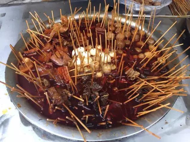 10元吃到饱的串串,10块钱吃到饱