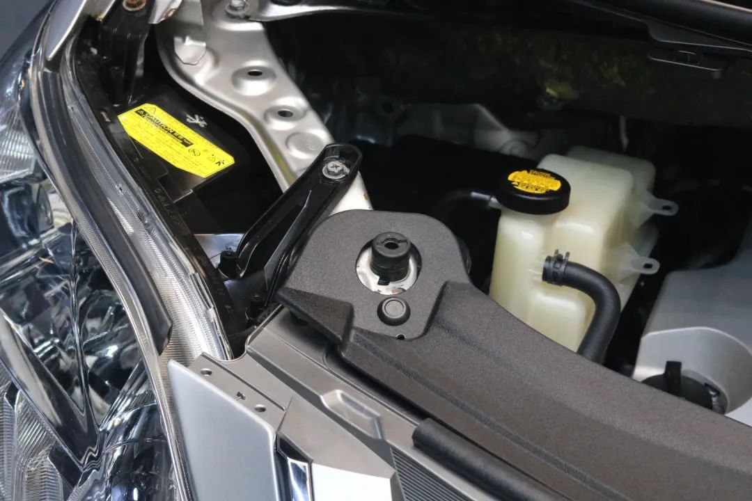 丰田埃尔法底盘全面升级,丰田埃尔法改装的巅峰之作