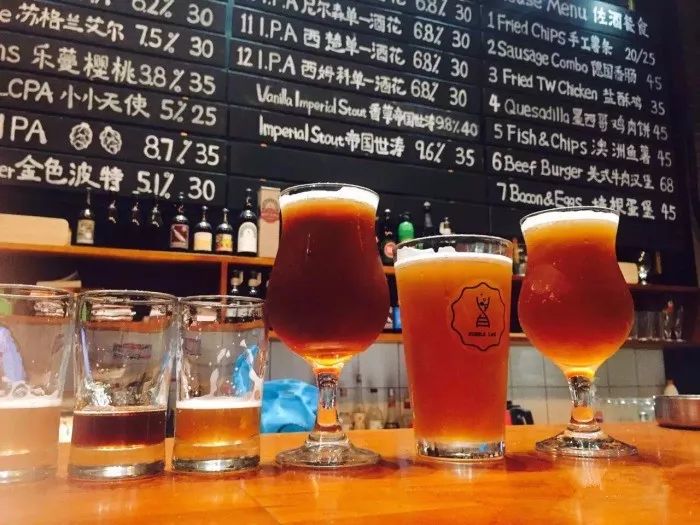 武汉适合一个人去的小酒馆,武汉不贵小资的酒馆