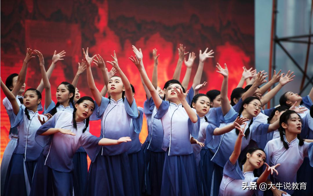 重庆南坪中学艺体特长生,重庆初升高哪些学校招艺体生