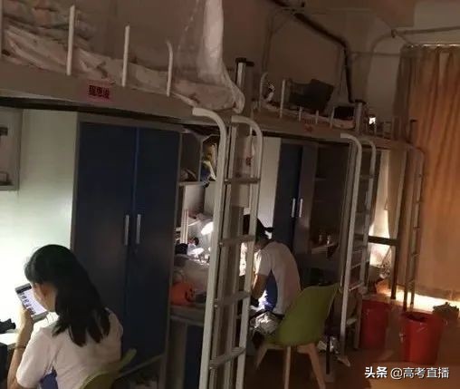 广东高中名校宿舍盘点,真实恐怖学校宿舍