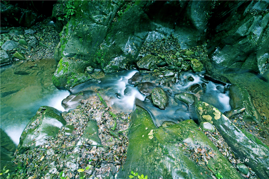 神奇的梵净山真正的天空之镜,梵净山金顶旅行真实感受