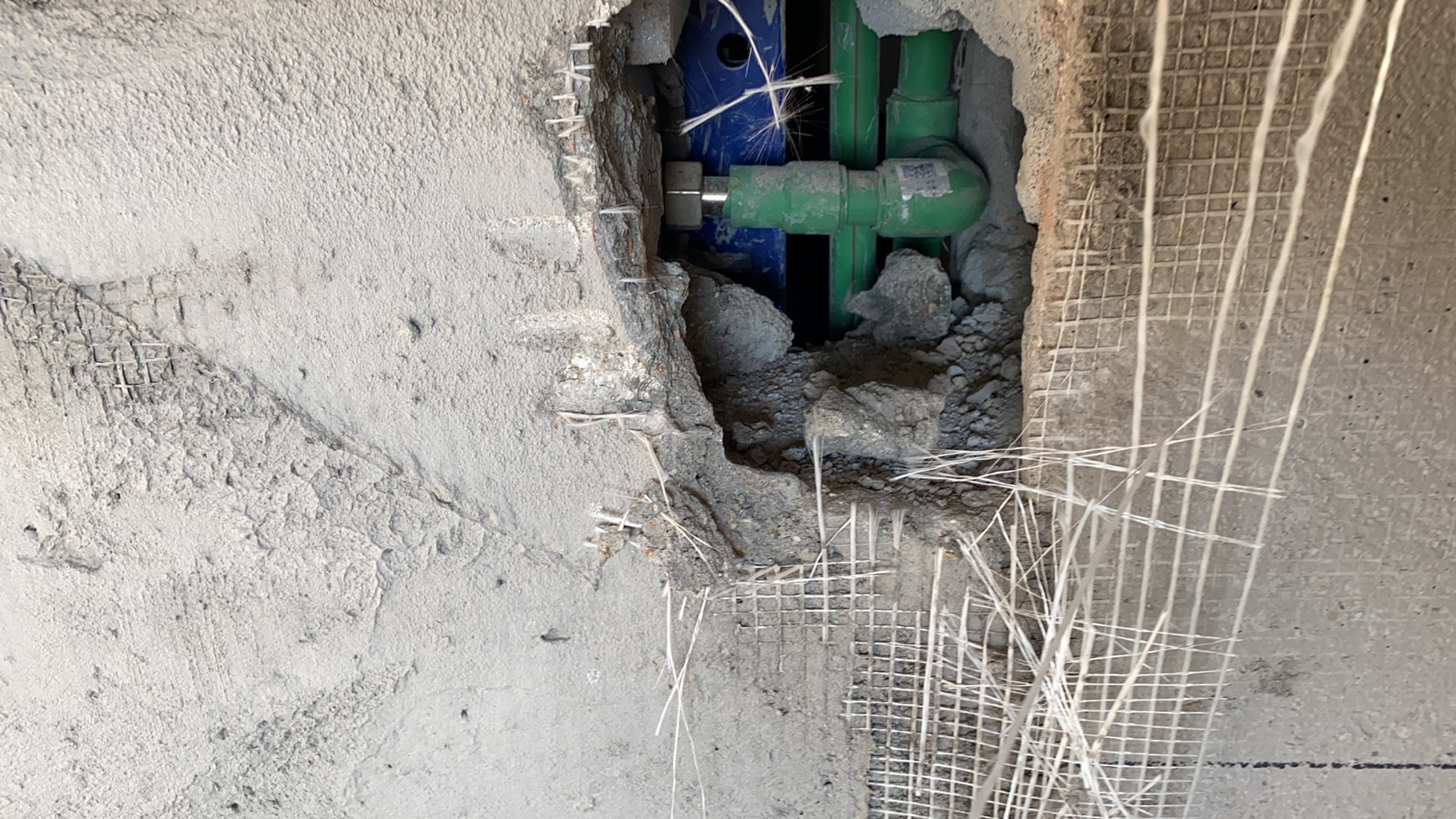 自己独立安装壁挂马桶遇到的那些坑!!!从水电开始就踩坑