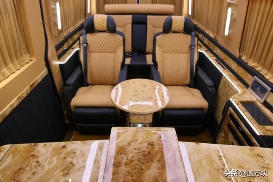 奔驰斯宾特新款外观设计,奔驰斯宾特豪华商务