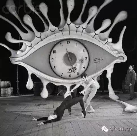 活在梦境的现实世界