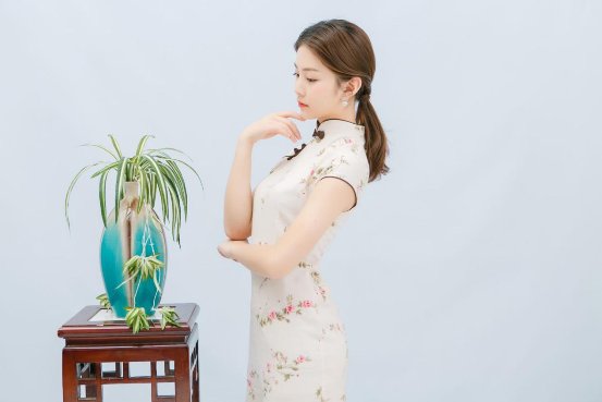 茜茜直播vlog,茜茜接受采访