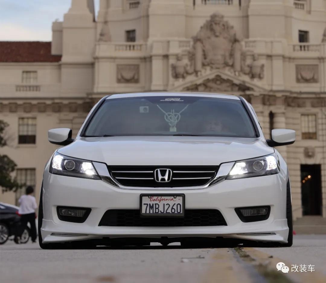 ​嫌代步用的九代雅阁太平淡，换上气动后秒变街头最帅姿态*党**