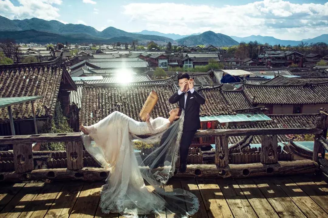 一定要和喜欢的人去丽江,有喜欢的人真好原唱完整版