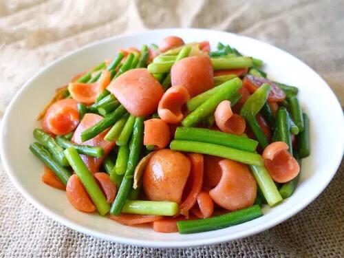 小热狗怎么做小孩子喜欢吃,热狗怎么弄适合小孩吃