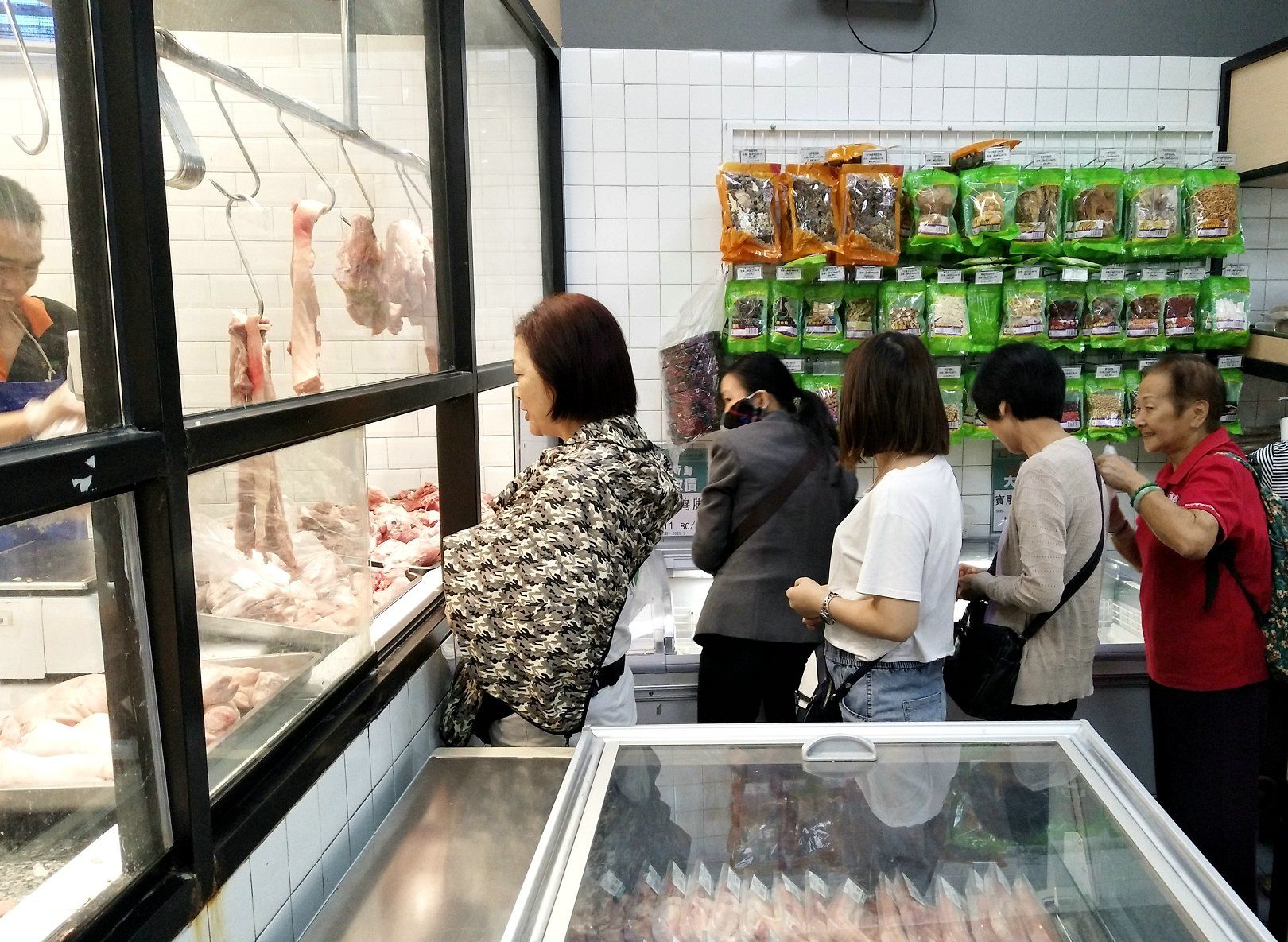 以“鲜”为先，联丰超市为澳门街坊提供舌尖上的美味