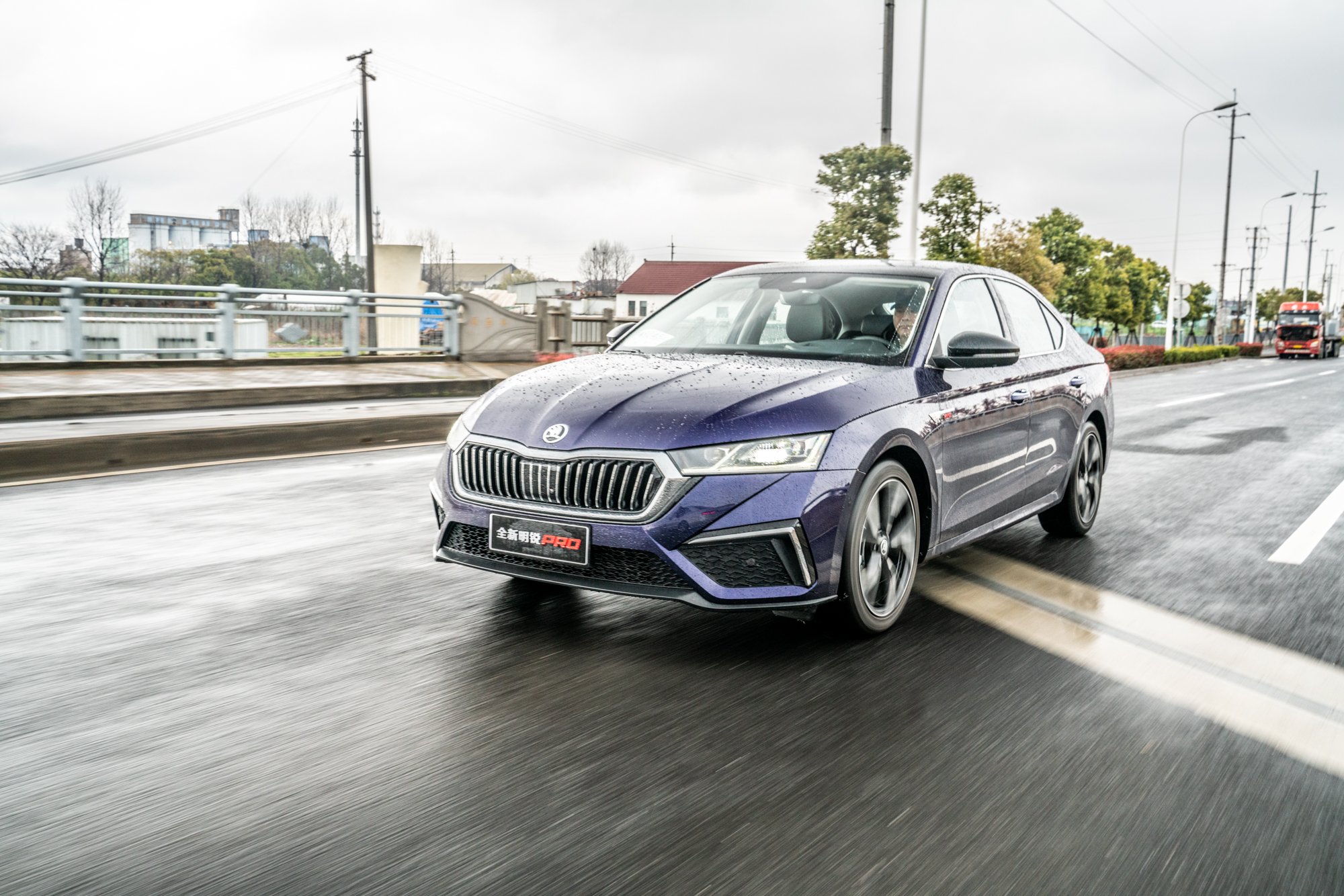 斯柯达明锐pro和天籁2.0选择哪个,大众速腾和斯柯达明锐pro哪一款好