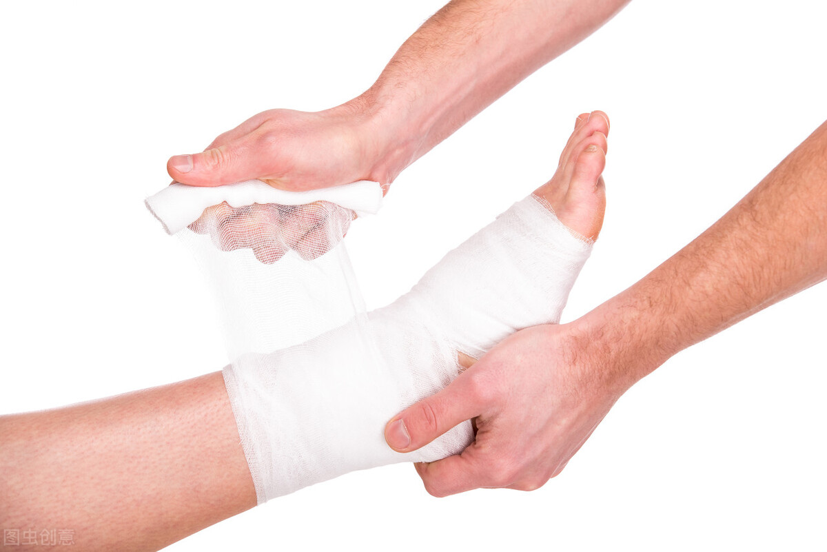 儿童烫伤怎么治疗最有效,烫伤处理办法给孩子看