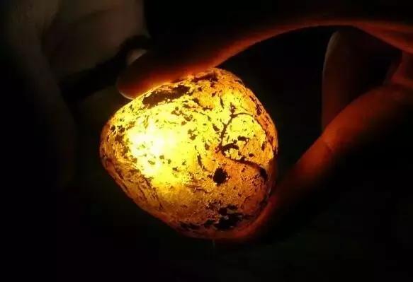 日常石头分类及图片大全,捡到这种石头千万不要扔