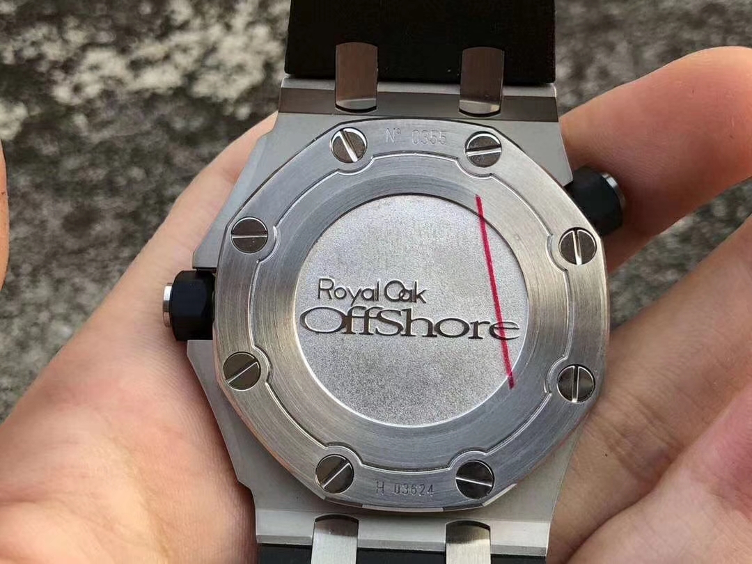 3000入手的爱彼15703顶级工艺！把路人惊呆！