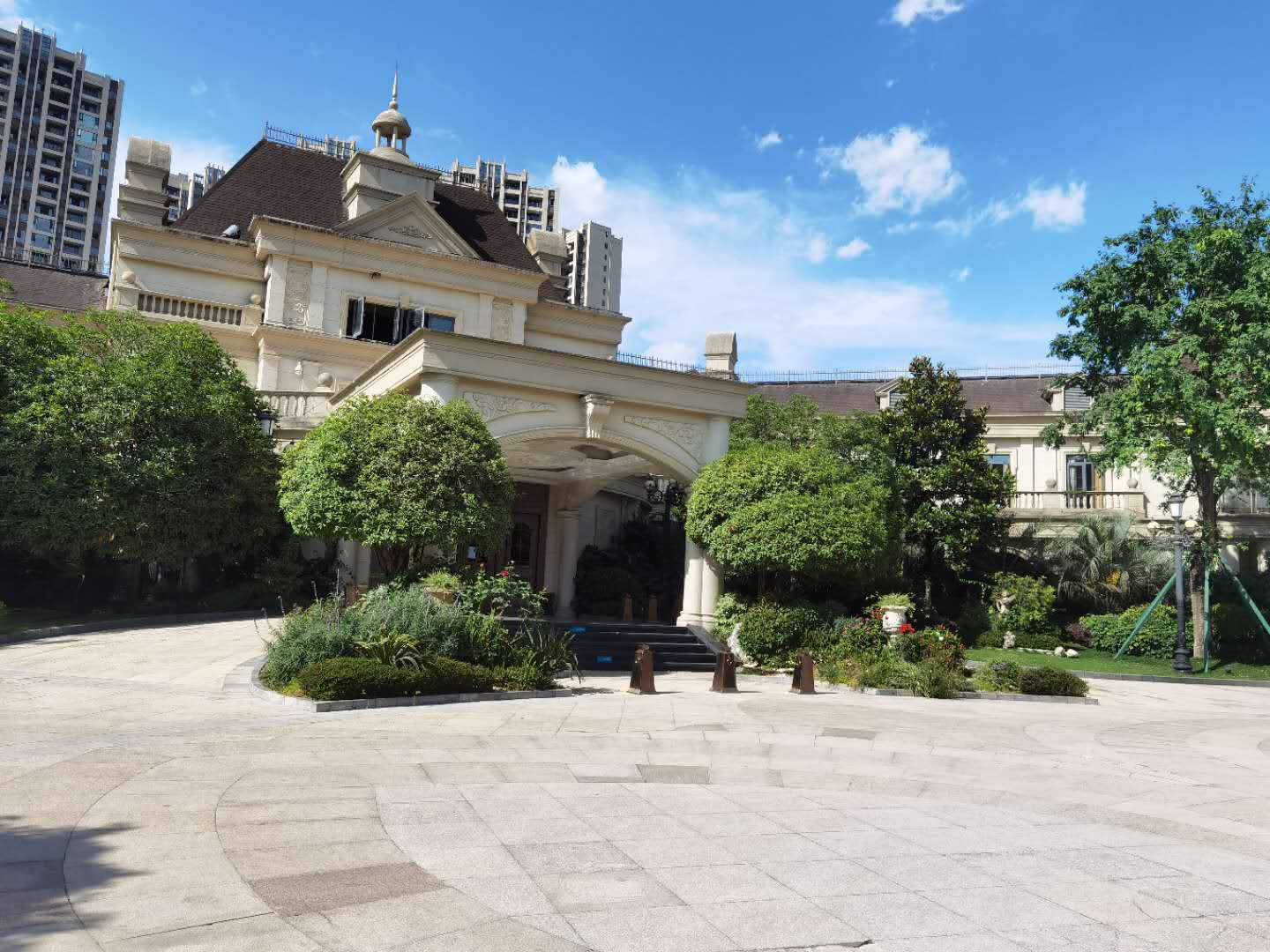 成都市碧桂园海昌天澜别墅,成都碧桂园海昌天澜房子值得买吗