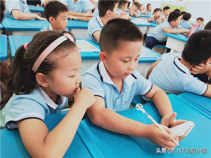 垃圾分类课堂小学,汇泉小学的垃圾分类课堂