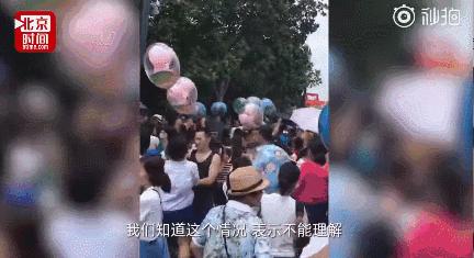 别跟了时尚丢了体面!3秒被抢光的优衣库,让无数人的素质掉一地