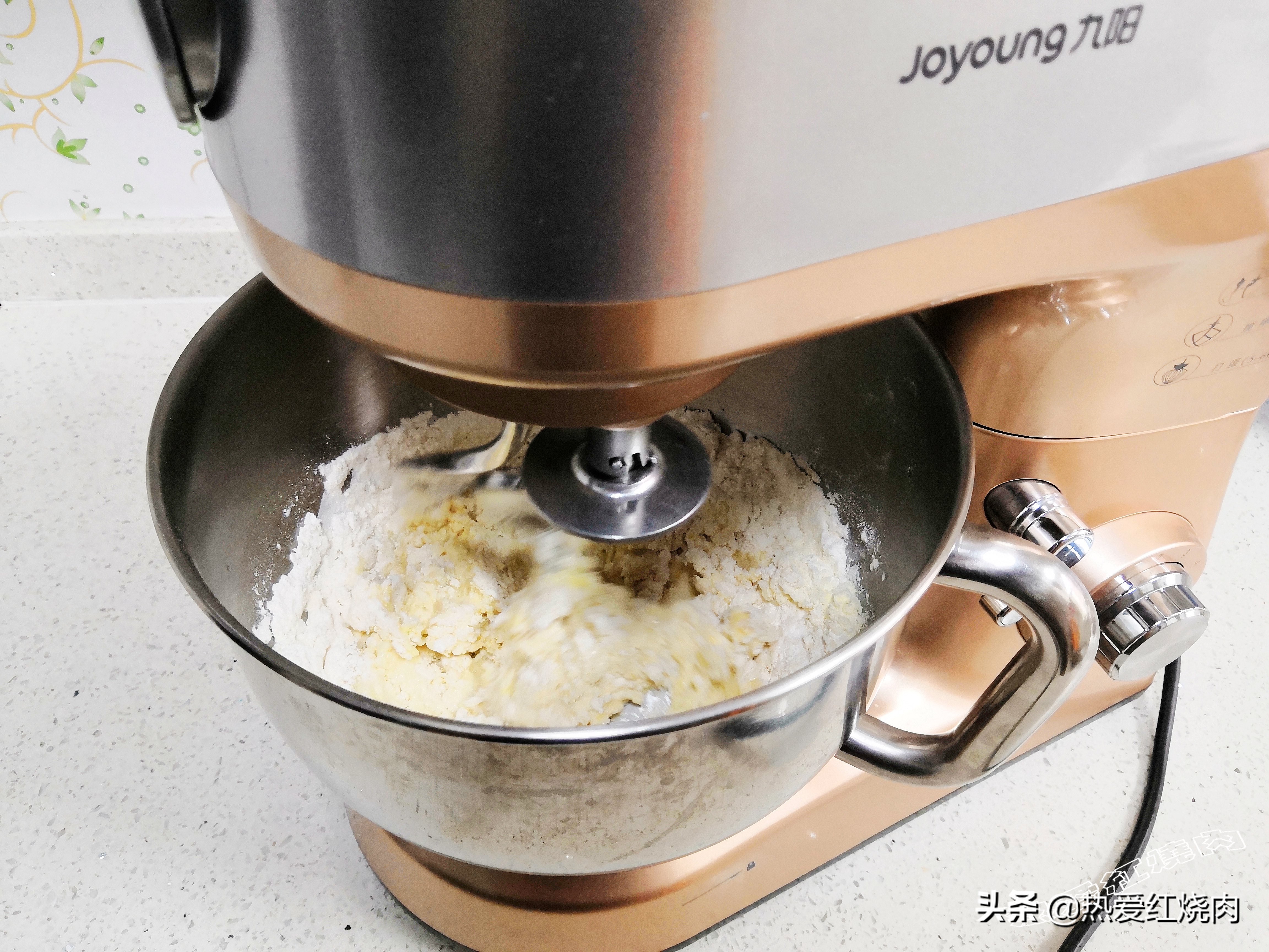 谁说自己在家做面包太复杂的,面包不用黄油可以做吗