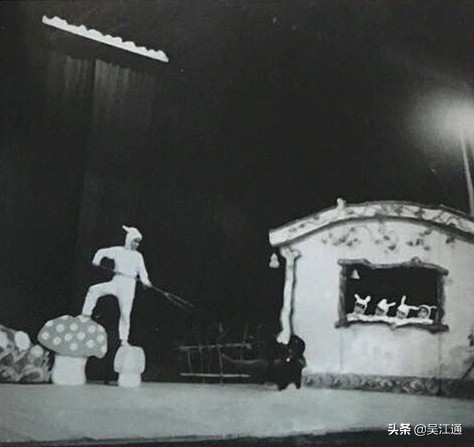 你可曾听说过向阳花小学？那可是当时的网红哦！