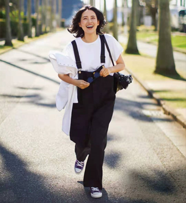 白t恤怎么搭才好看,白T恤怎么穿搭