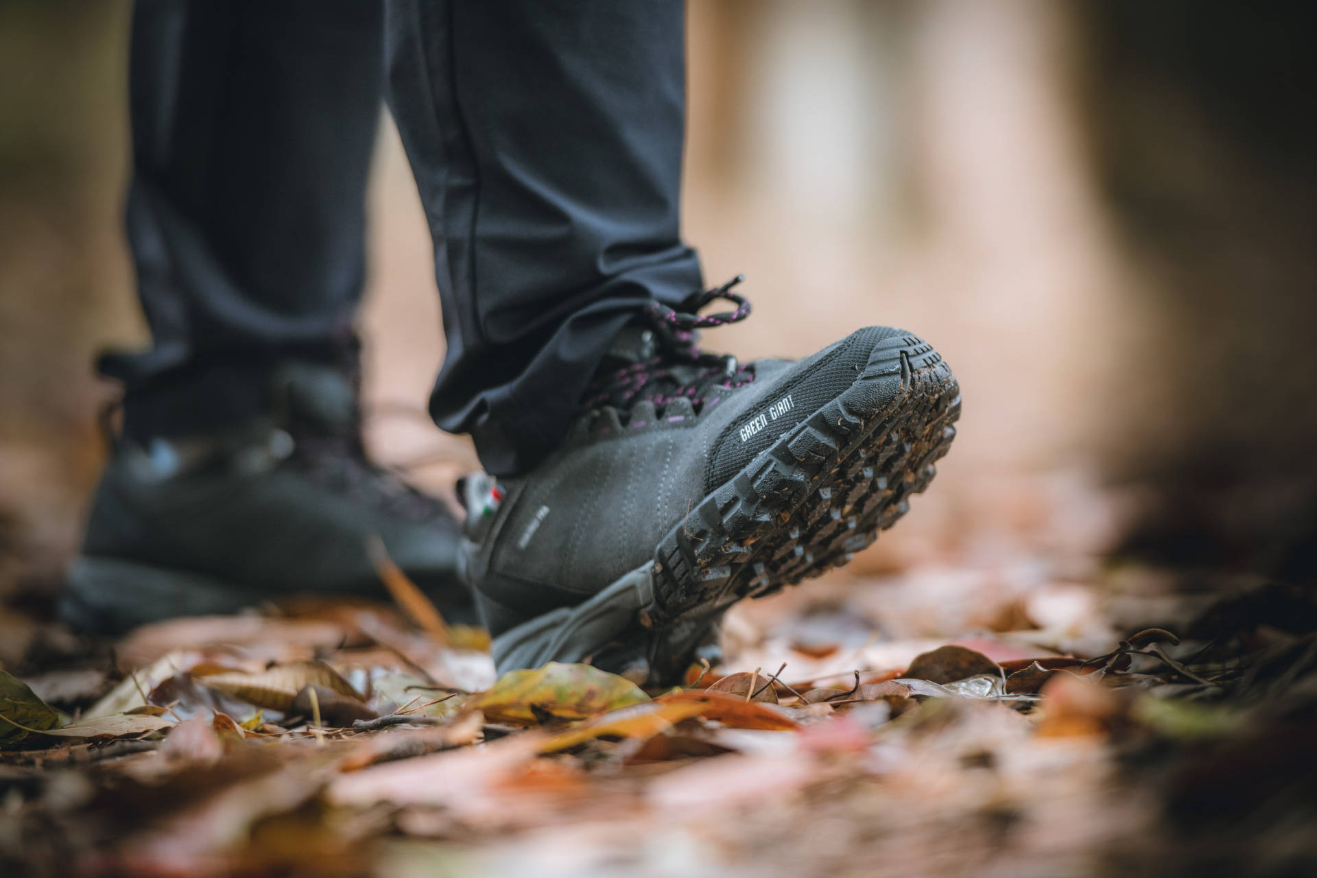 夏季户外徒步怎么穿,户外旅行穿搭图