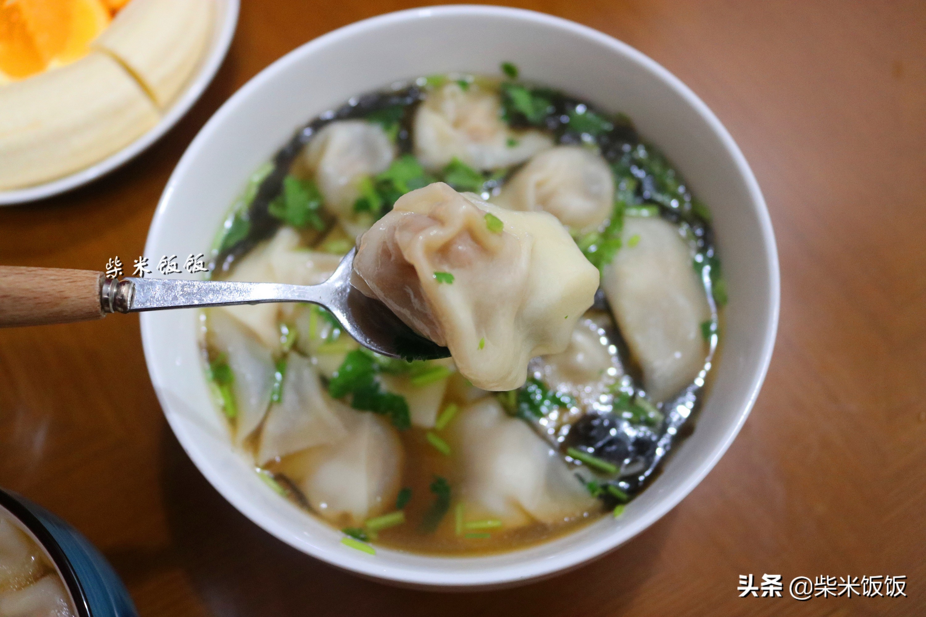南方薄馄饨皮的馄饨包法,馄饨的做法怎样制作馄饨皮