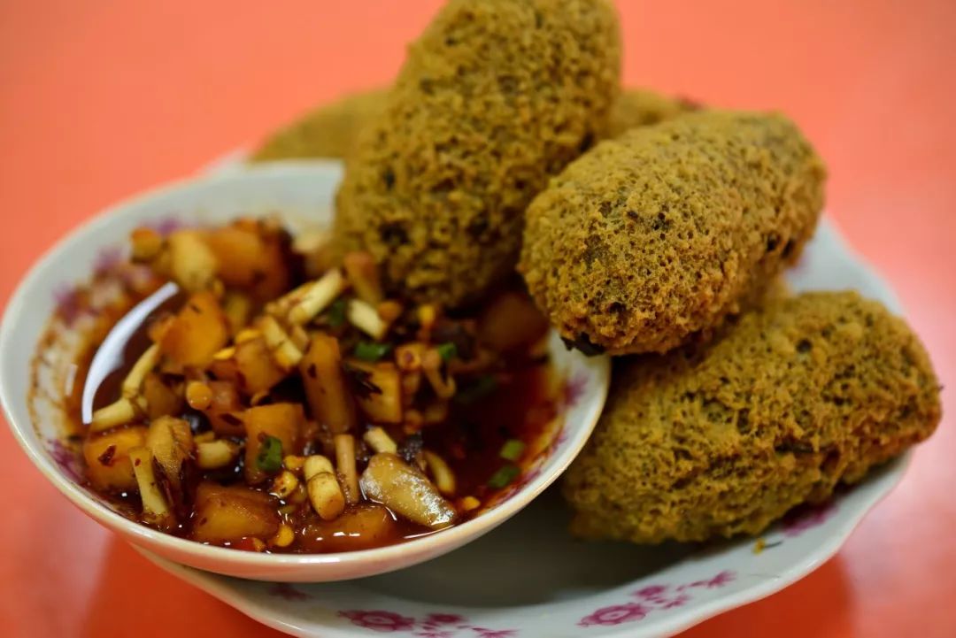 坐上高铁去旅游沿线美食尝个遍,云贵川渝高铁环线