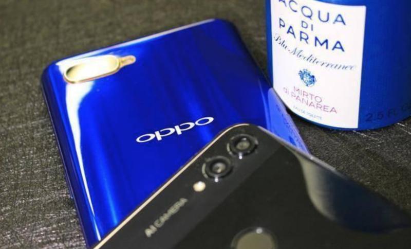 荣耀20i拍照对比oppok1,oppok1对比荣耀8x跑分