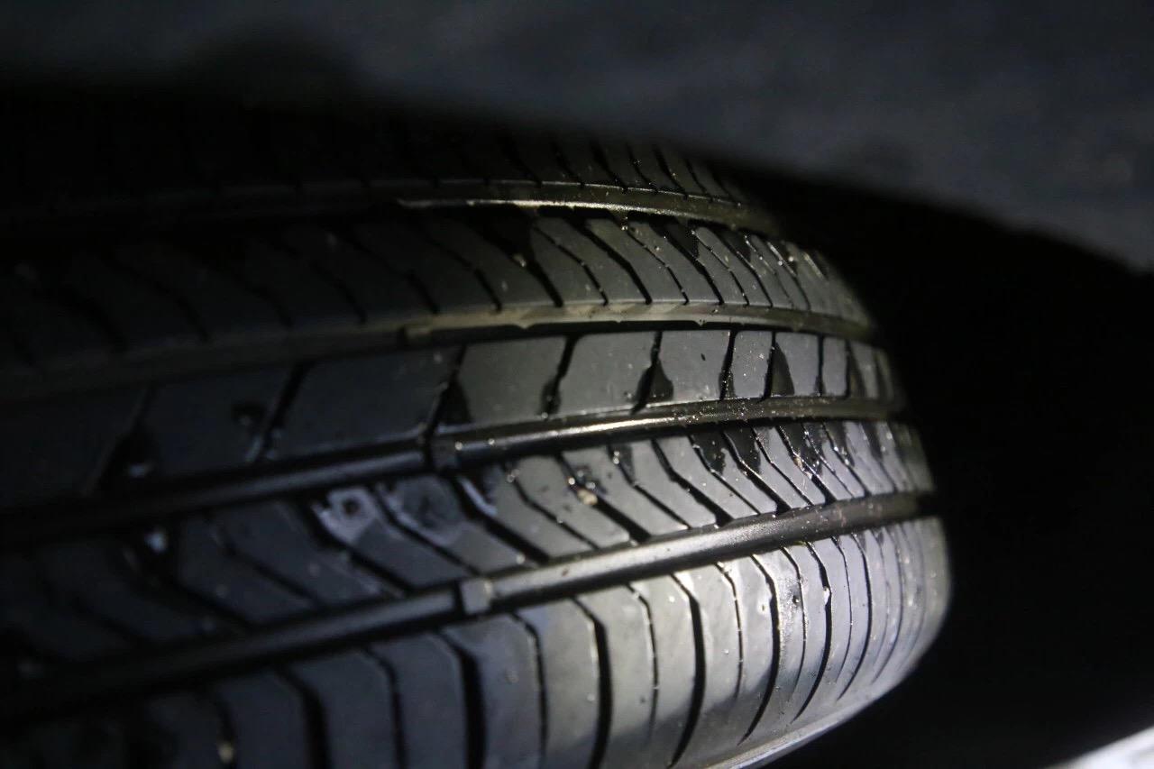 二手花冠10万公里值多少钱,丰田花冠13款20万公里二手价格