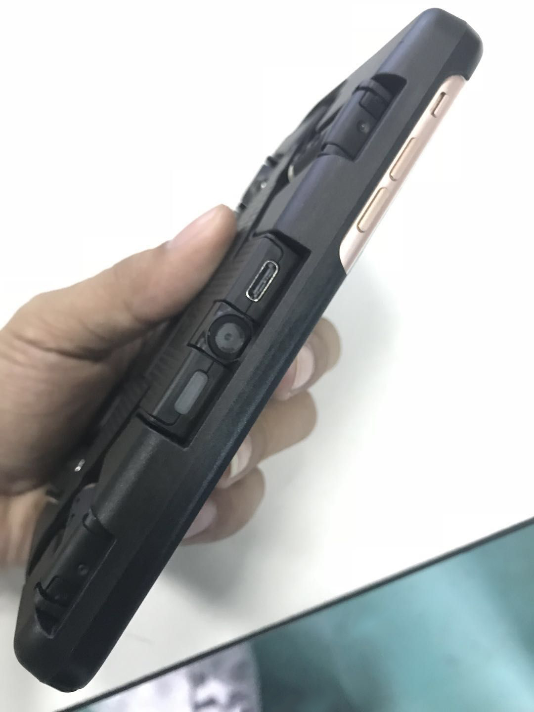 aee一电科技有限公司怎么样,aeeai手机壳