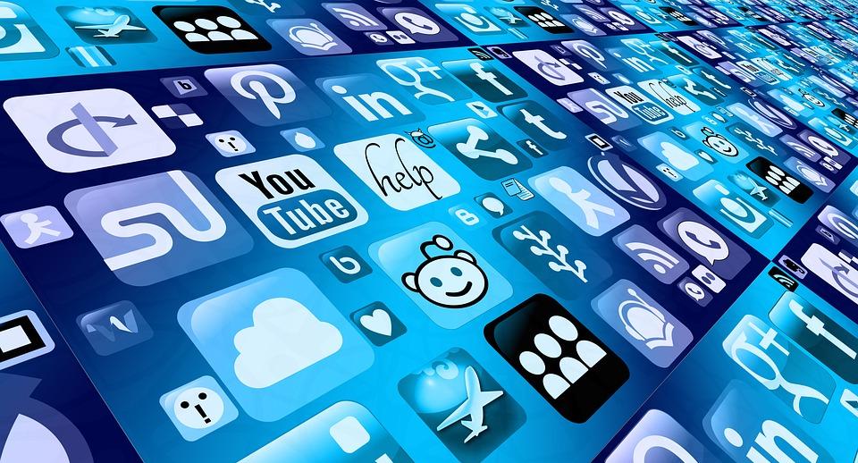 红麦洞察：公关“破防”的拼多多