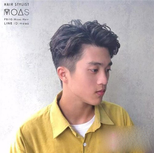 韩国发型男生短发三七分,韩国翻翘短发发型图片