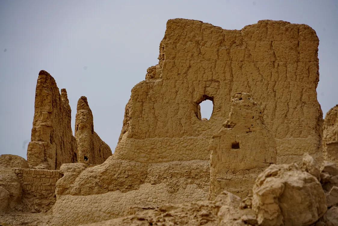 占中国六分之一地盘的*疆新**，12个5A景区N个世界遗产你走过多少？