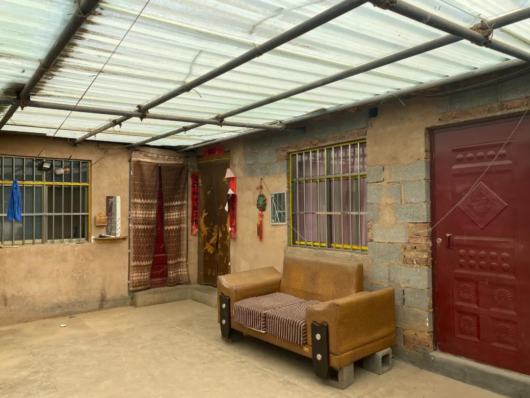 涉嫌强奸13岁女儿,快手背后的兽父