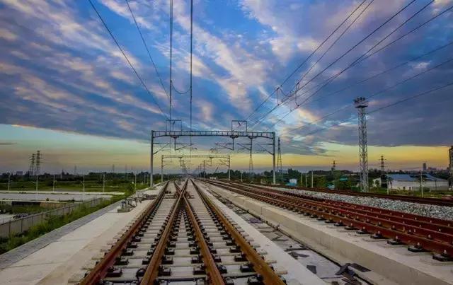 昆明好消息,好消息滇池路