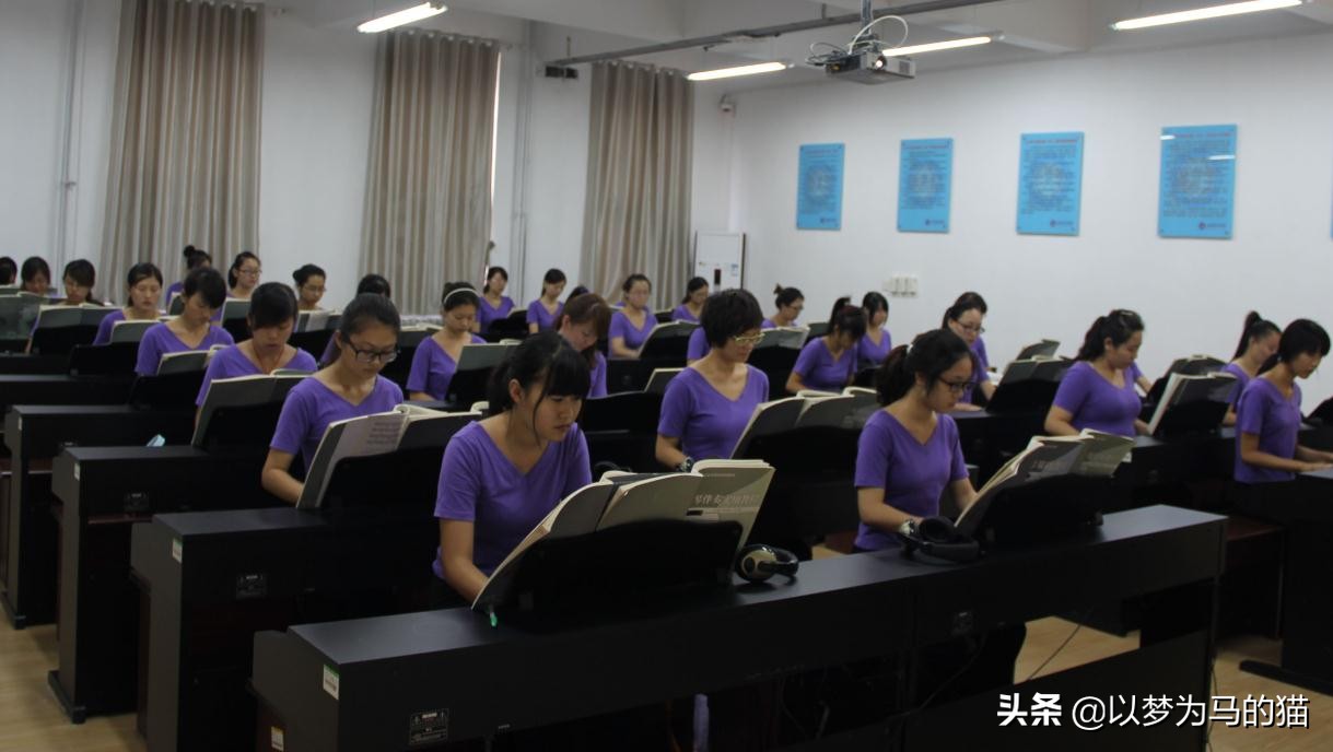 专科生什么专业靠谱,专科生最容易就业的十个专业推荐