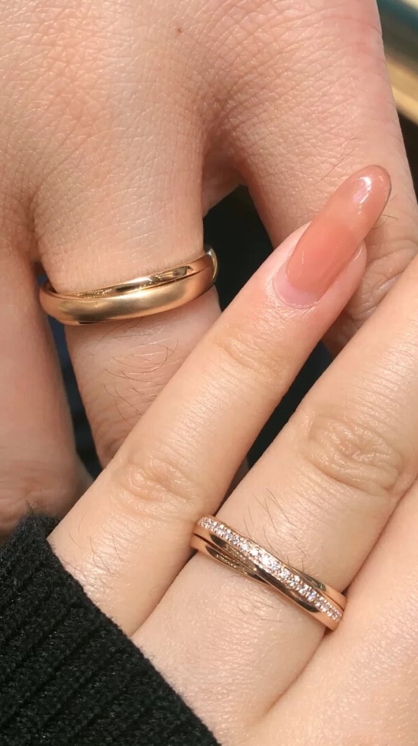 情侣对戒买什么牌子比较好,周大生七夕玫瑰金情侣对戒