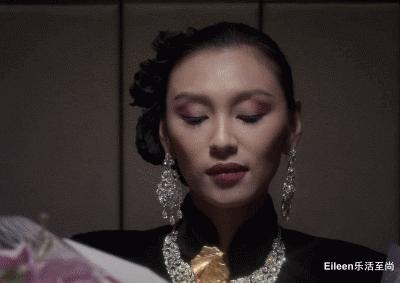 强捧成天后？未婚带女的她究竟如何成为大女主？