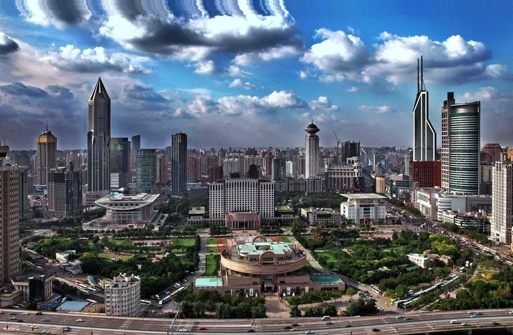 上海依然是那个令人骄傲的上海,上海是上海人的骄傲