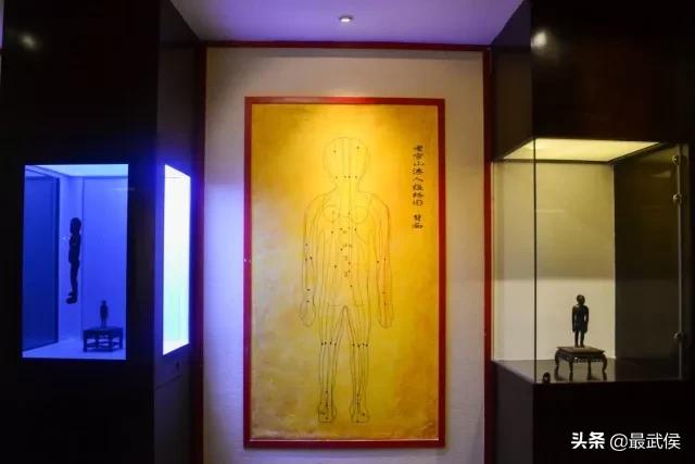 成都中医药大学，不能再低调了！