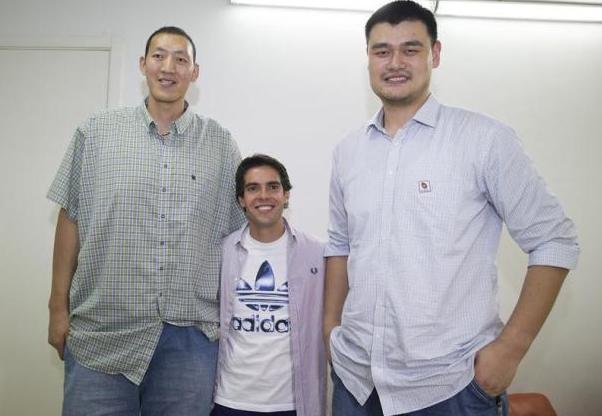 足球明星面对篮球明星,足球明星和篮球明星同框