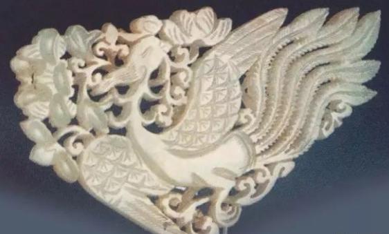 古玉凤鸟各时期特征,凤鸟图案的清代古玉